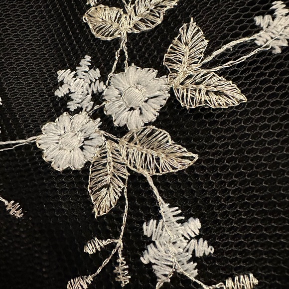 Cocktail or Wedding Dress - Picture 3 of 3